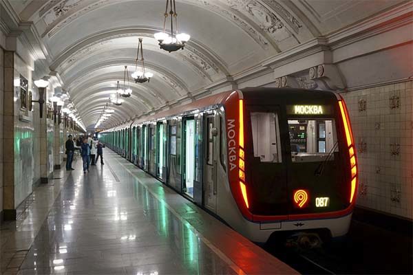 k-chemu-snitsya-metro